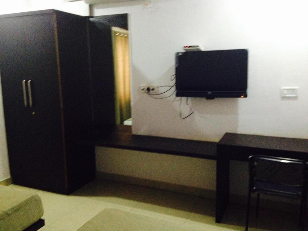 Aston Service Apartment Bangalore Bagian luar foto