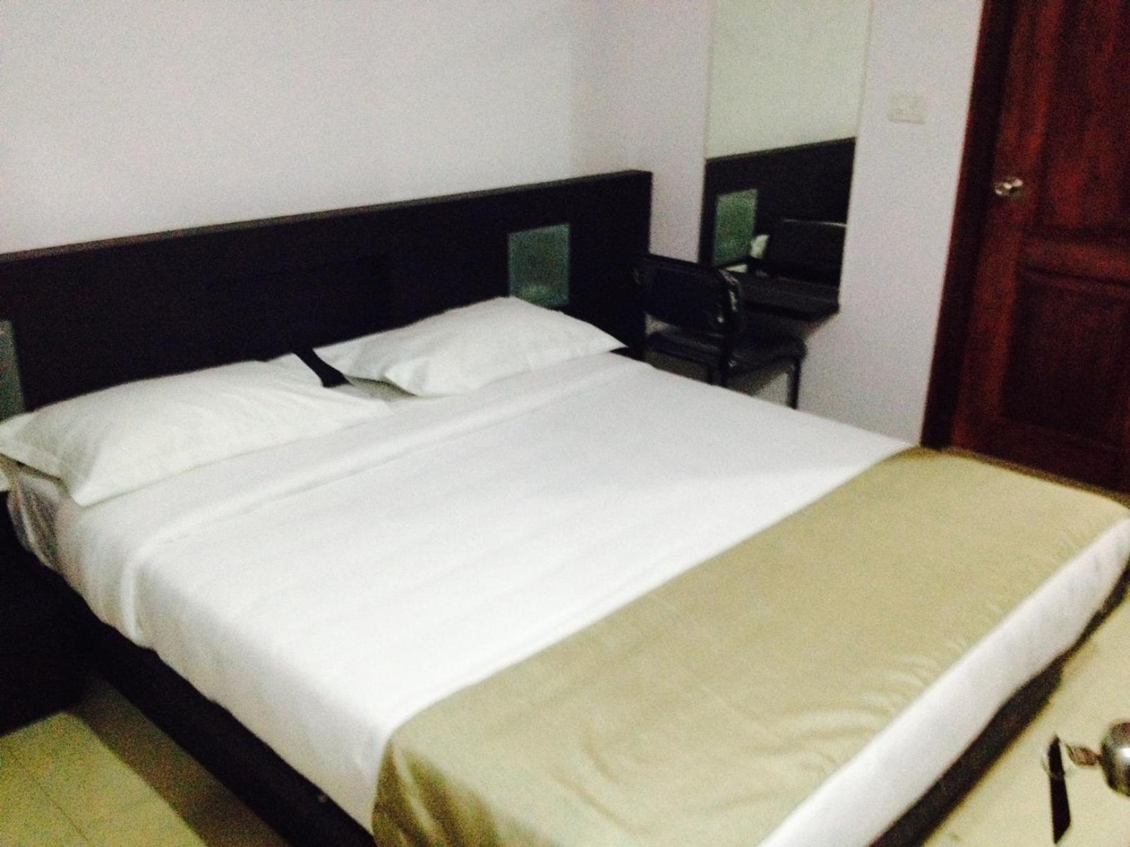 Aston Service Apartment Bangalore Bagian luar foto